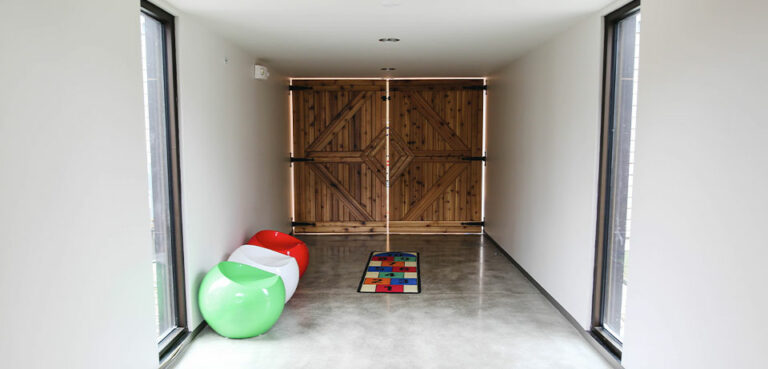Cc locations Hallway